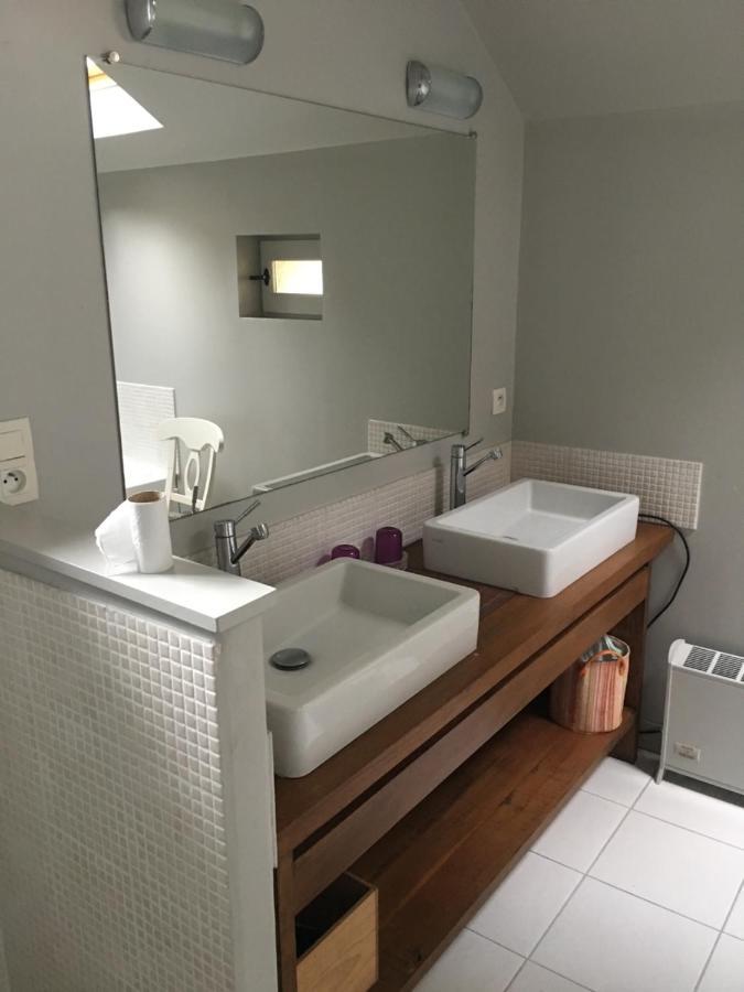 Le Sequoia Bed & Breakfast Velles  Екстериор снимка