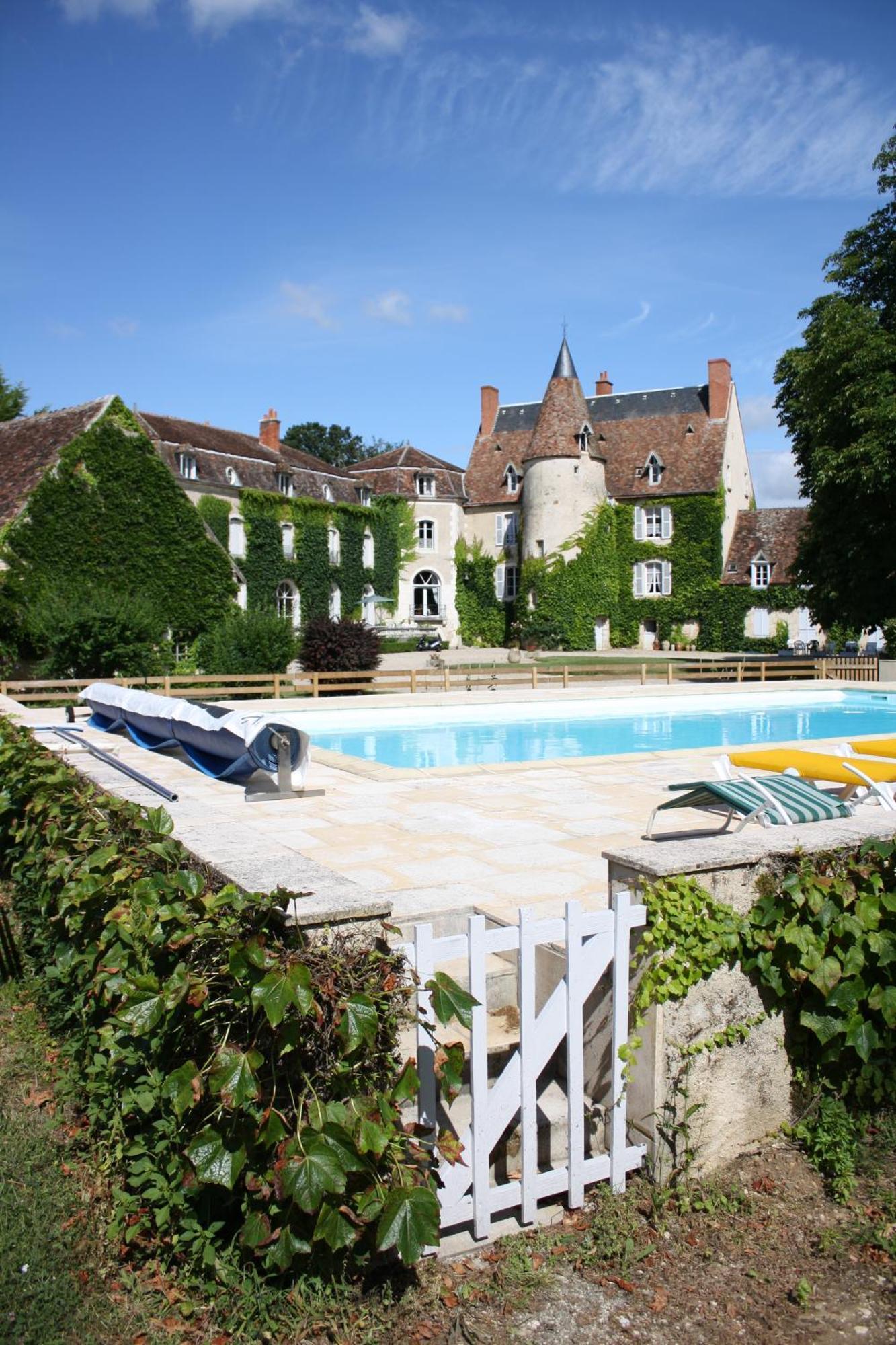 Le Sequoia Bed & Breakfast Velles  Екстериор снимка